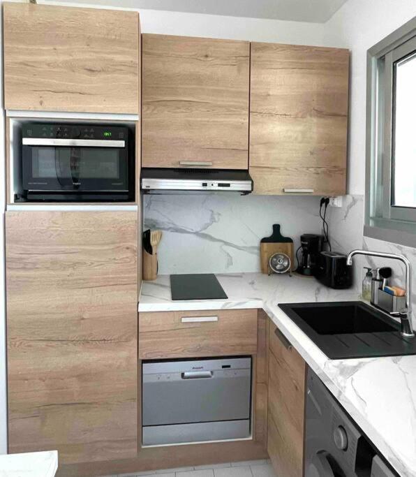 Studio Port Marina - Parking Prive, Climatise Au Ducal Villeneuve-Loubet Extérieur photo