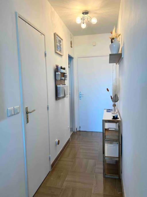 Studio Port Marina - Parking Prive, Climatise Au Ducal Villeneuve-Loubet Extérieur photo